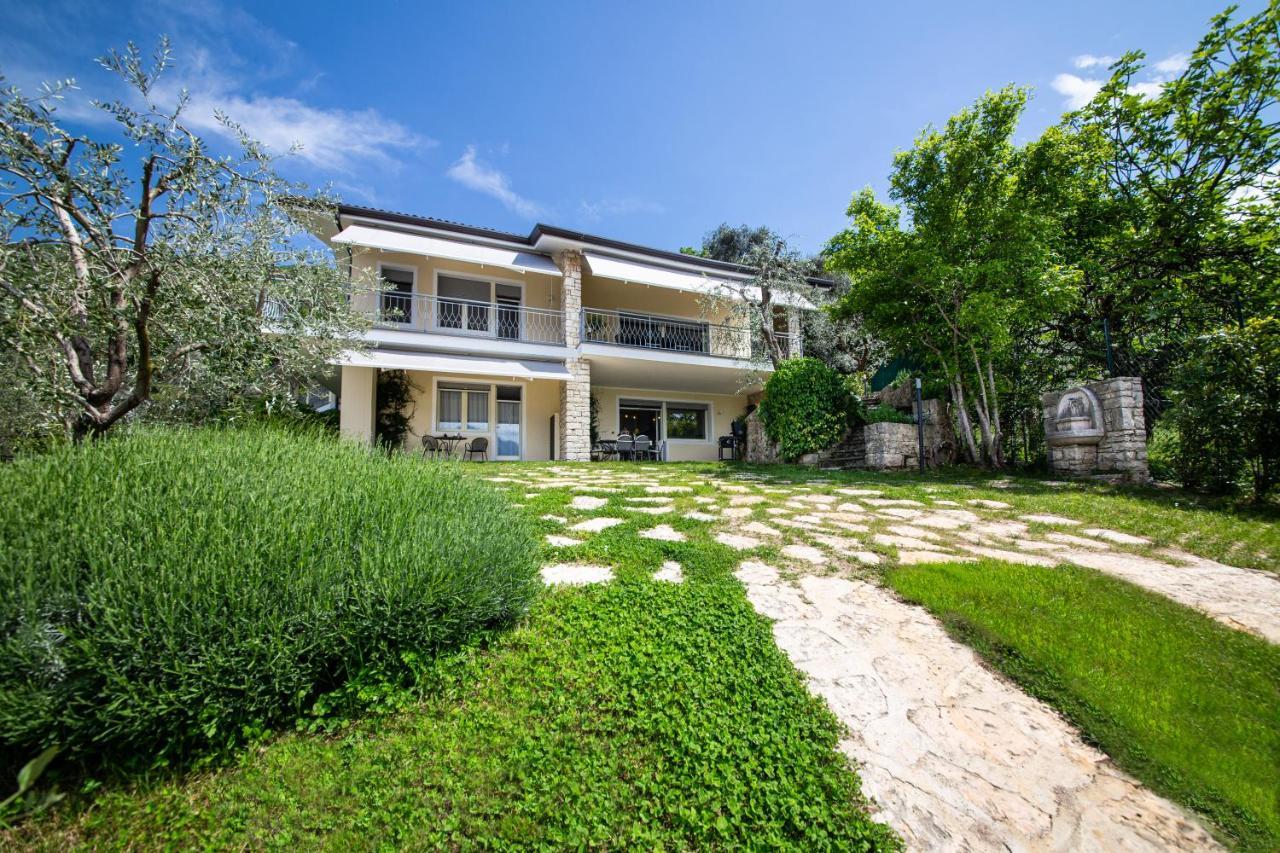Casa Francesca Torri Del Benaco Exterior photo